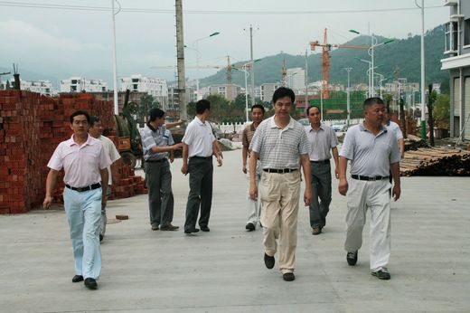 2010820103246457.jpg